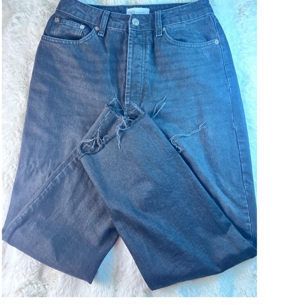 Zara Womens High Waisted Coated Straight Leg Jeans Dark Wash Raw Hem Size 6 A23